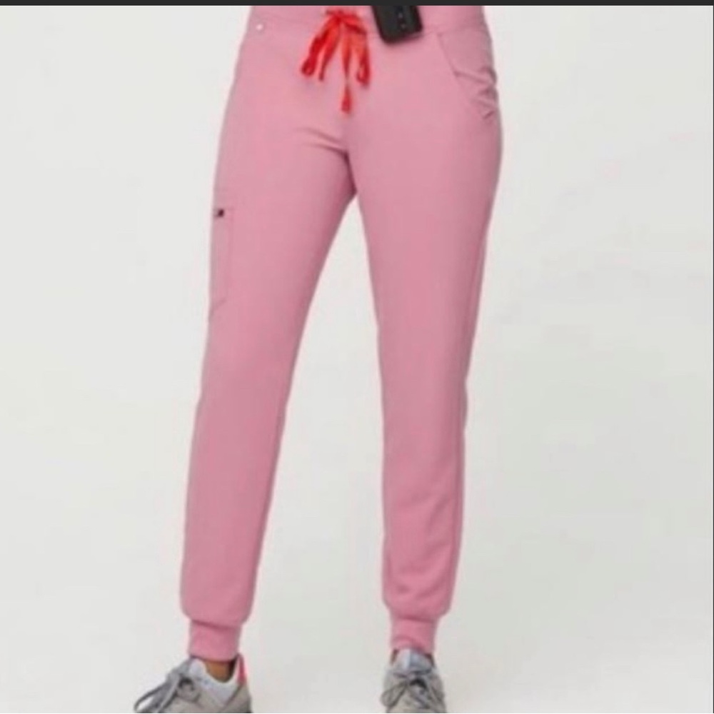 Chalk pink figs Zamora joggers - size small
